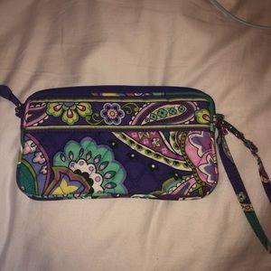 vera bradley wristlet